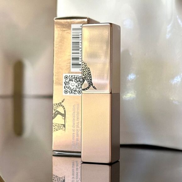 Ltd Edition Chantecaille Cheetah Lip Veil Lipstick Desert Lily Earthy Pink Nude - Picture 8 of 12